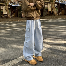 蓝色