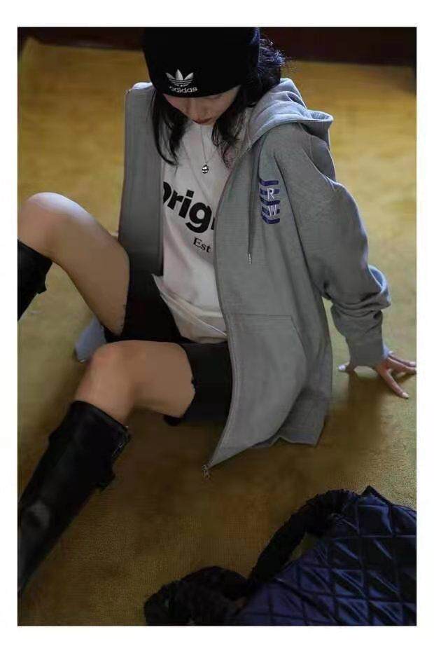 韩潮牌卫衣，女装卫衣/绒衫，LMNC