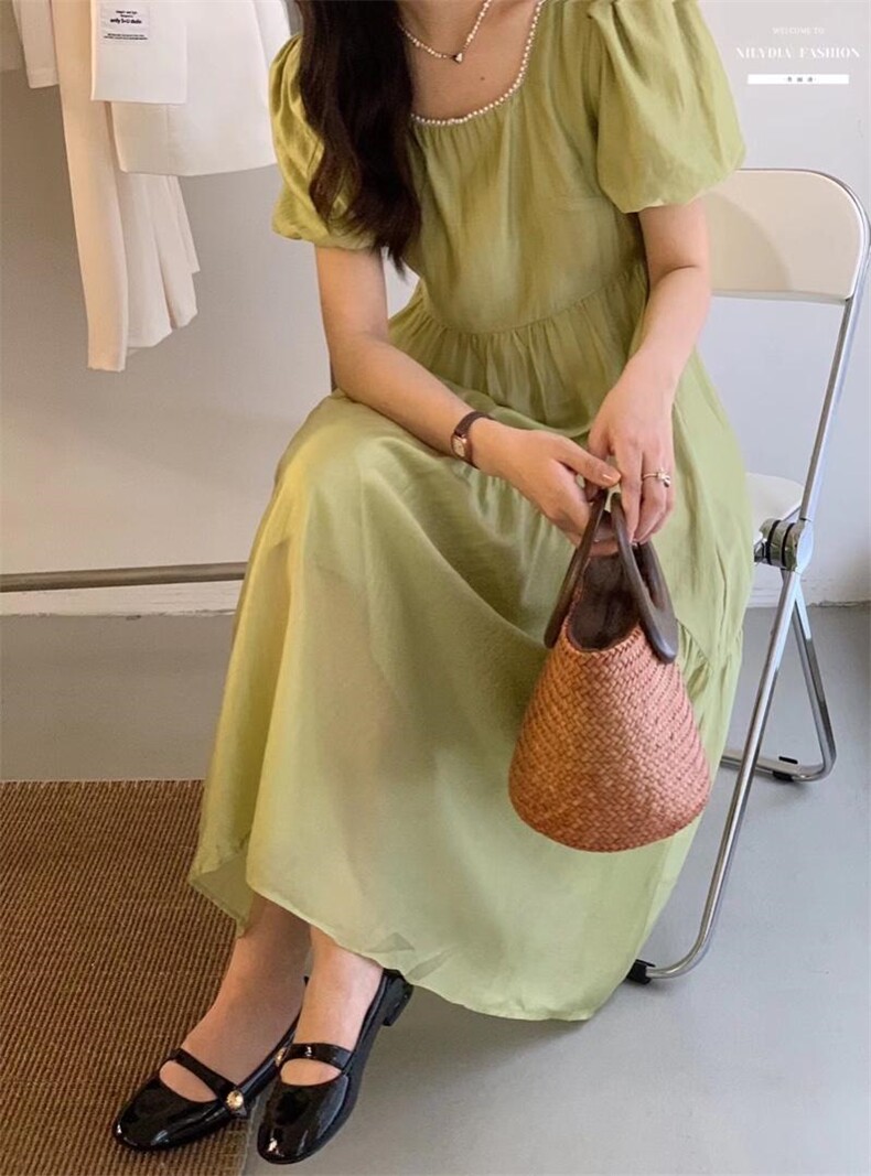 法式泡泡袖连衣裙夏季设计感众温柔高级感初恋裙子,女装连衣裙,香丽迪1