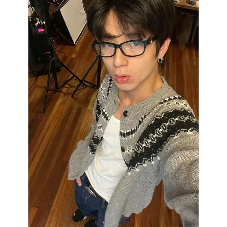 现货~秋冬情侣星空费尔岛开衫针织毛衣外套MY2583批68，男装针织衫/毛衣，星座1411A-6