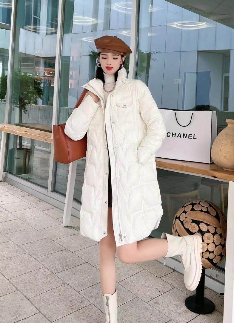 [现货]羽绒服，三色，四个尺码，女装羽绒服，依柏璐