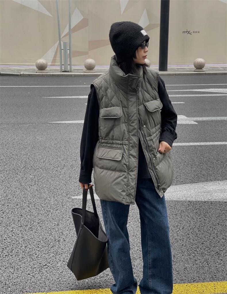 雷洛奇—羽绒马甲，女装马甲，雷洛奇丽