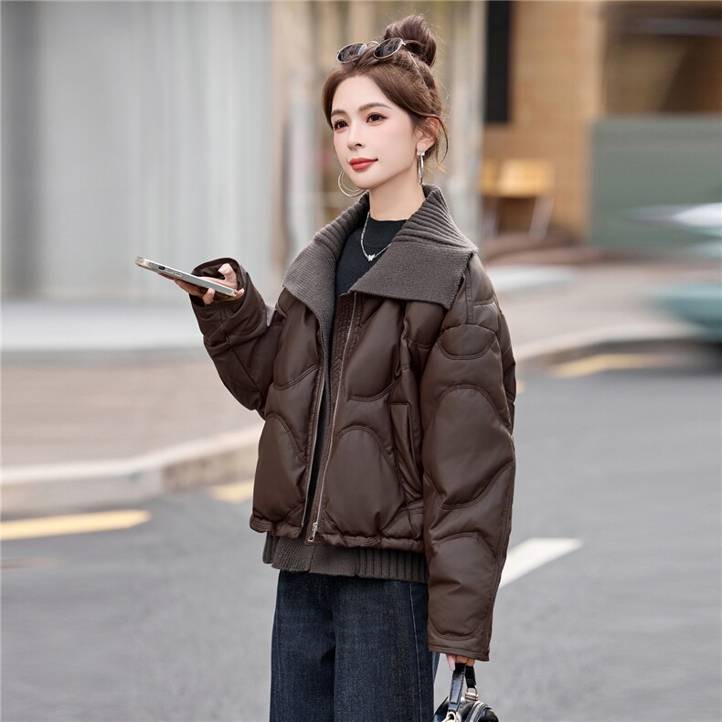 2025新款冬季90绒加厚小个子短款PU皮拼接毛线领假两件羽绒服外套,女装羽绒服,瑶迪依秀