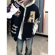 藏青色