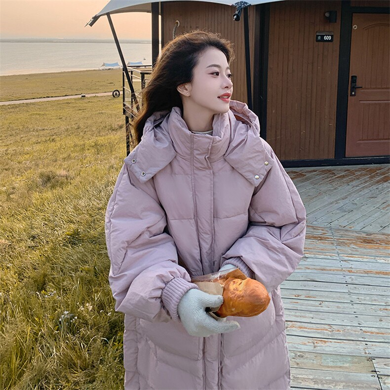 粉色长款羽绒服女过膝冬季新款韩版大被子加厚宽松外套,女装羽绒服,秀美人生