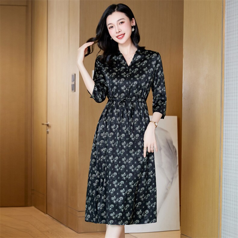 【纯jing】显瘦收腰洋气碎花长袖连衣裙2024冬季商场撤柜折扣女装,女装连衣裙,阿舍尔精品