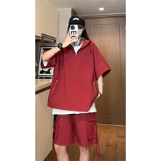 红色