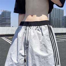 港风夏款男短裤冰丝速干三条杠条纹五分短裤D9050P33，男装牛仔裤，星座1013-1