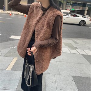 皮毛一体马甲图片