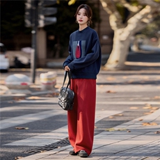 加绒卫衣套装女2026新款套头绣花圆领上衣直筒休闲百搭红色长裤，女装套装/套裙，梦懿尔