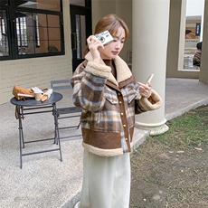 现货撞色格子拼接羊羔毛翻领加厚羽绒服5815-P235-K368，女装羽绒服，2C159