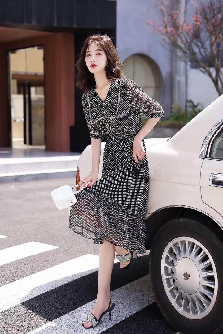 百衣时尚 HZBYSS142653