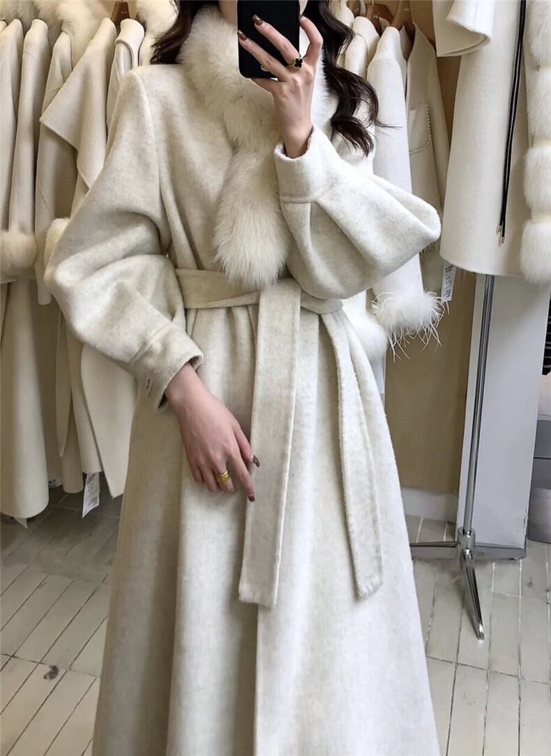 原价769.99!【依嘟】狐狸毛围脖领冬季韩版高级感收腰气,女装双面呢大衣,依嘟服饰
