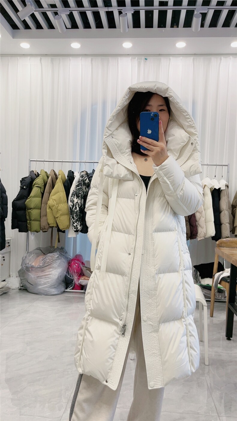 2025年秋季拉链常规长袖立领长款时尚百搭羽绒服，女装羽绒服，禾雯电商供货