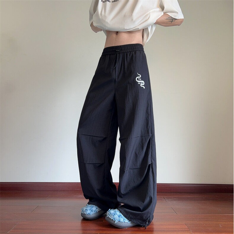 抖音品质小蛇印花机能冰丝褶皱宽松休闲裤B315-K25547-特p30控58,男装休闲裤,电商B315