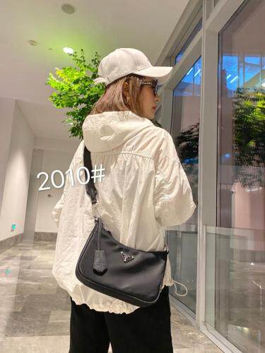 2021年春季新款上衣，女装，柏旺阁