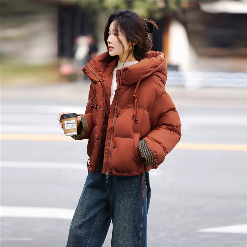 白鸭绒姜黄色羽绒服女短外套2025冬季新款小个子宽松百搭面包服,女装羽绒服,鑫源服饰