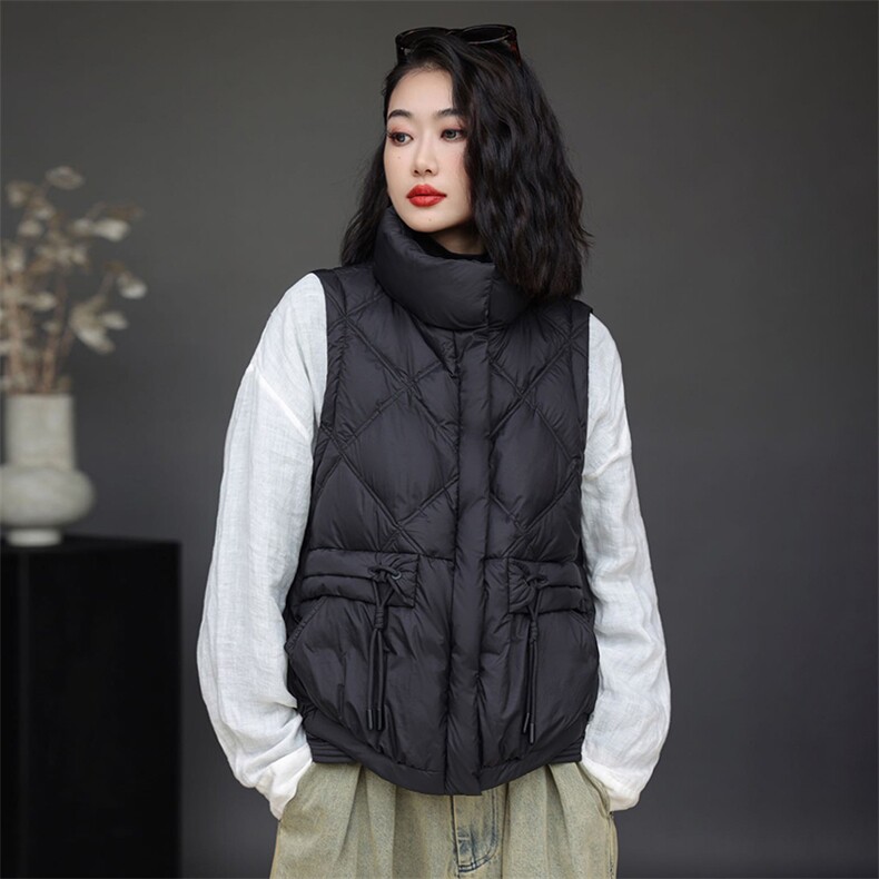 2023年冬季新款羽绒服马甲休闲时尚90%白鸭绒,女装羽绒服,阳光伊恋