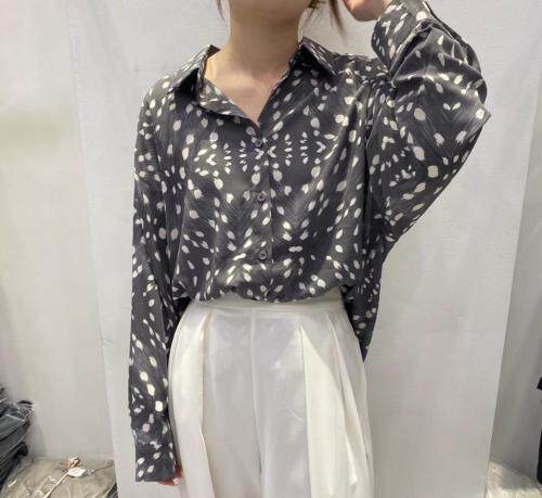 定制款面料衬衣两个颜色要排单，其它，SMOOTH