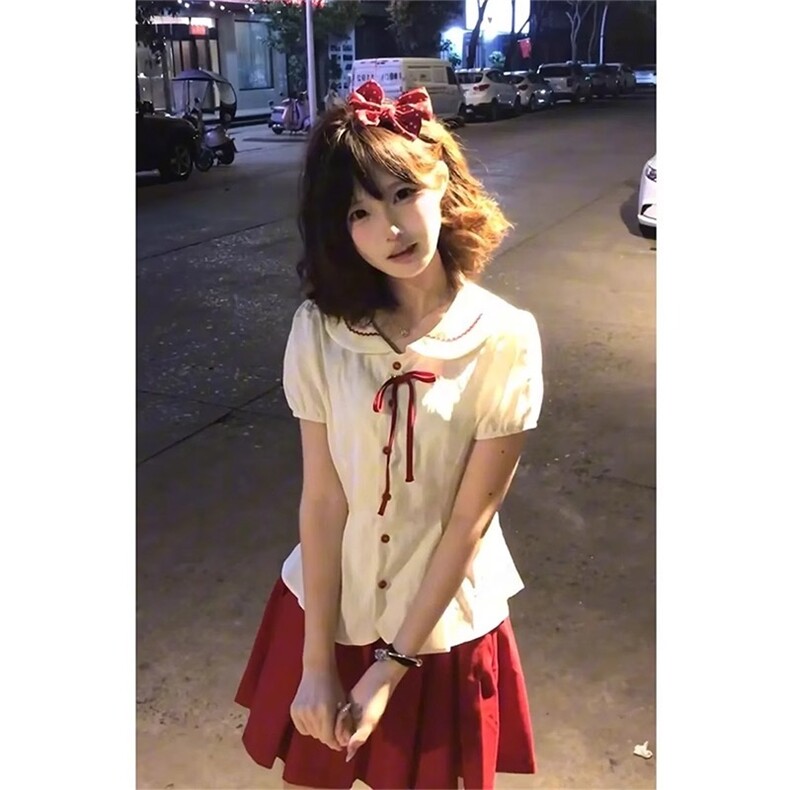学院风显瘦套装裙女夏季2025新款娃娃领短袖衬衫+百褶短裙两件套图片