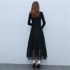 2023秋季半高领镂空线衣配蕾丝长款打底连衣裙，女装连衣裙，安之芮娜