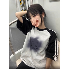 黑袖拼白灰