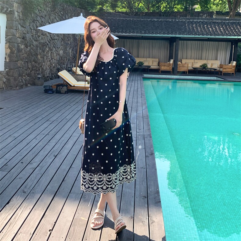 时髦设计感性感绣花连衣裙女夏季2025年新款韩版巨好看气质长裙子,女装连衣裙,2C279