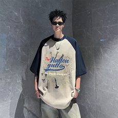 黑色