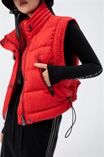 潮牌羽绒马甲，女装马甲，zha ha