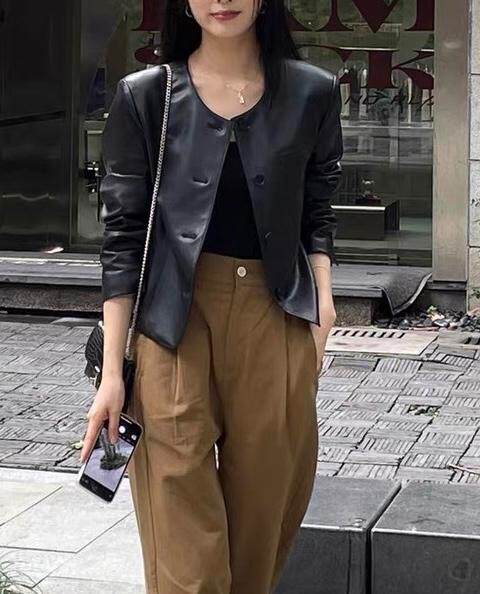 皮衣，女装皮衣，卡薇尔