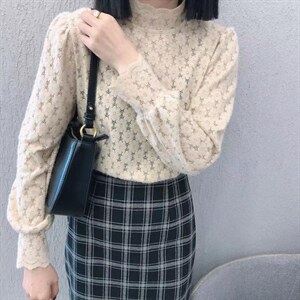 2021秋冬新款小花朵貂绒蕾丝衫上衣淑女半高领打底保暖小衫,女装蕾丝衫/雪纺衫,L·H·X