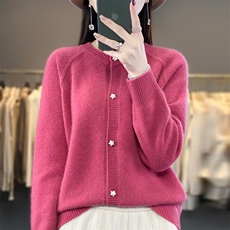 树莓色