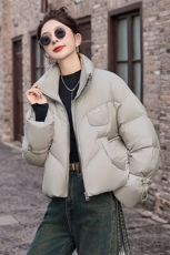 设计感假两件短款羽绒服女2024冬季新款立领保暖白鸭绒面包服外套，女装羽绒服，艾仟回(原伊仟回)