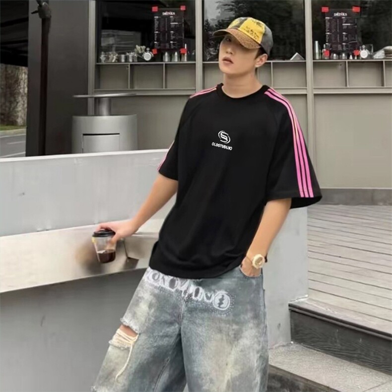 抖音得物品质二开240克宽松纯棉美式潮牌印花三条杠中性风短袖T恤,男装T恤,电商A486