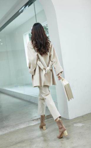 冬季新款双面羊绒大衣，女装，拉嘉图