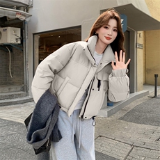 现货新款羽绒服女短款韩版立领简约加厚小个子高级感面包服外套潮，女装羽绒服，韩然一族