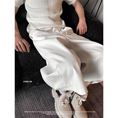 2025夏季潮牌设计感褶皱休闲短裤男高街宽松阔腿七分裤子男女同款，男装牛仔裤，星座506A