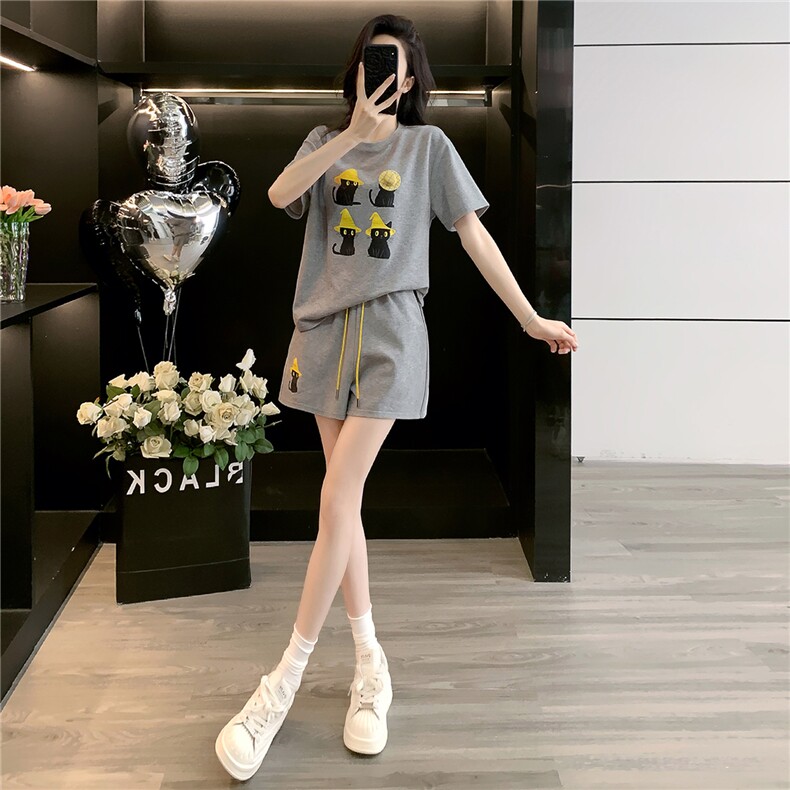 韩版休闲时尚套装女夏款个性简约圆领印花刺绣上衣阔腿短裤两件套,女装套装/套裙,江南