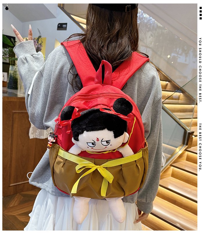 哪吒双肩包，小萝莉网供
