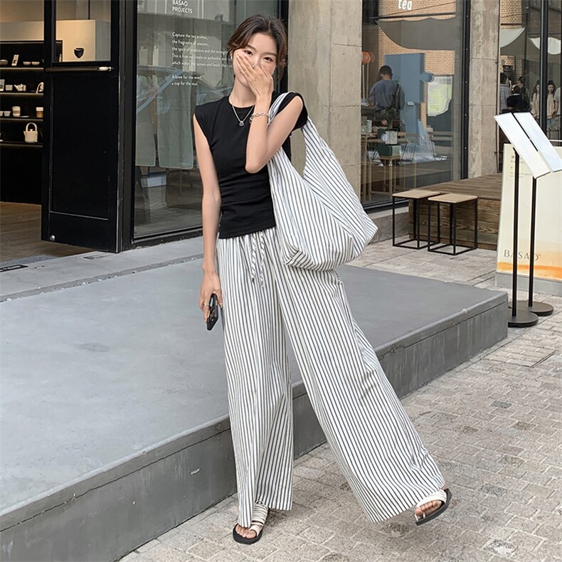 藏青色无袖背心条纹阔腿裤套装女夏两件套松驰感爆款流行减龄韩系,女装套装/套裙,浙宝212A