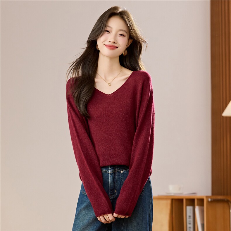 短款v领羊毛衫女2025秋冬新款米色薄款毛衣春秋高品质针织打底衫，女装羊毛衫，艾米