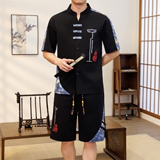 黑色