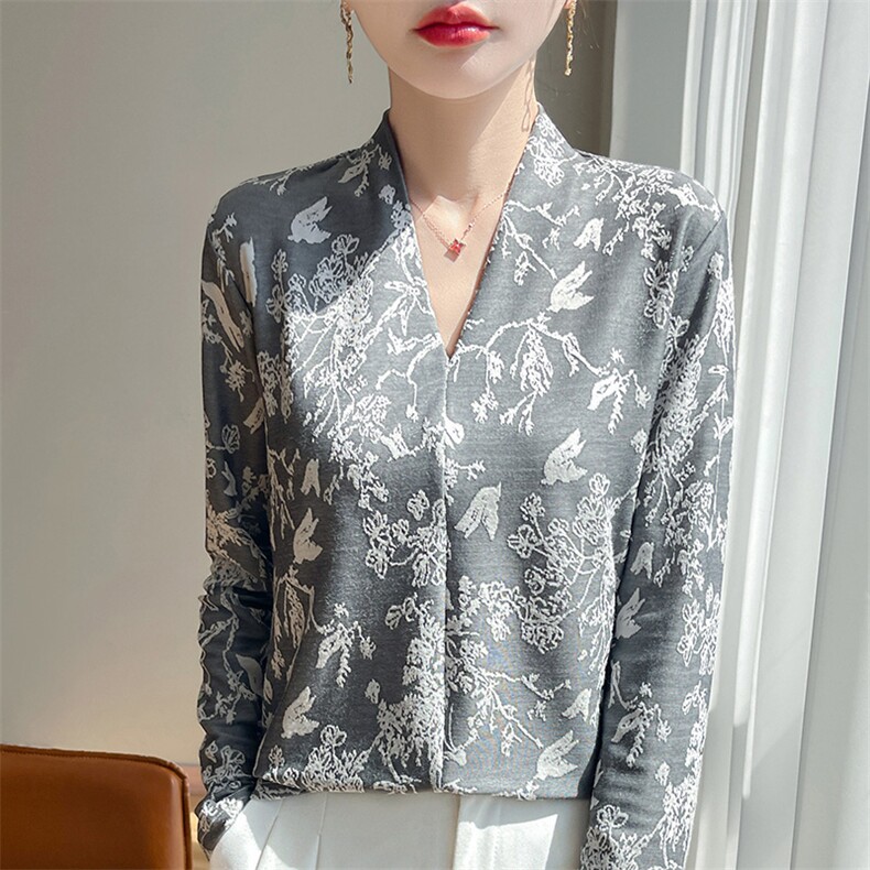 2025春新款衬衣女长袖设计感时尚提花天丝莱塞尔V领宽松长袖上衣,女装衬衫,朝贺羊绒