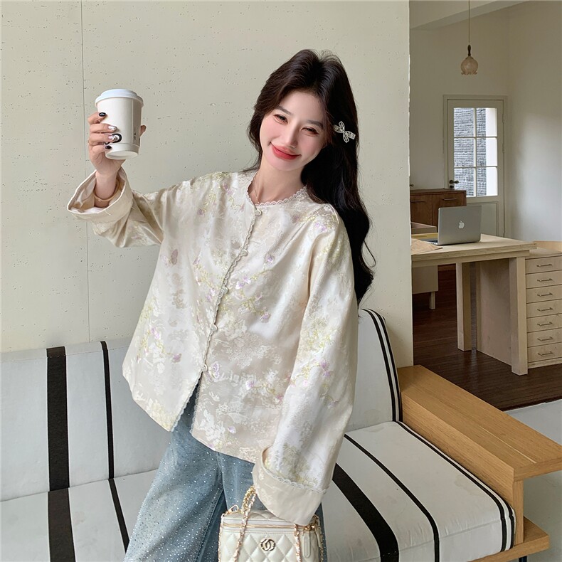 新品~~重工刺绣风短款外套W672P195K318,女装短外套,2C209