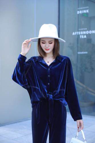 秋装己上新欢迎亲们下单,其它,依诗轩