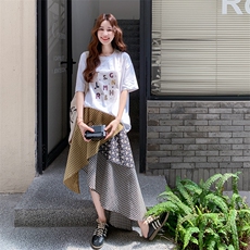 韩系穿搭一整套女2025夏新款时尚休闲短袖上衣不规则半身裙两件套，女装套装/套裙，2D034