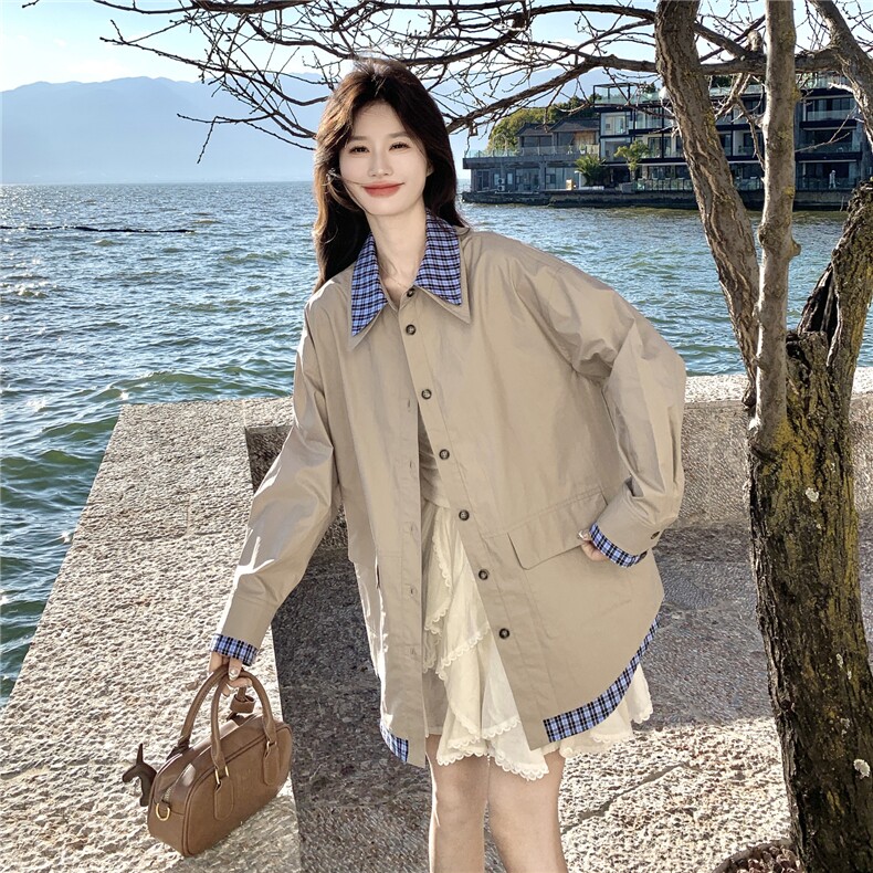 韩系格子拼接卡其色翻领衬衫外套女2026春秋新款宽松休闲工装夹克,女装短外套,艾米莉亚