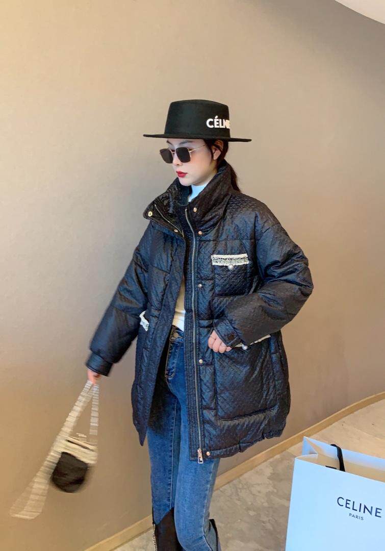 冬季新款：压格羽绒服，女装羽绒服，芳可思