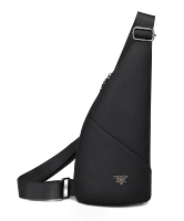 Черный, маленький