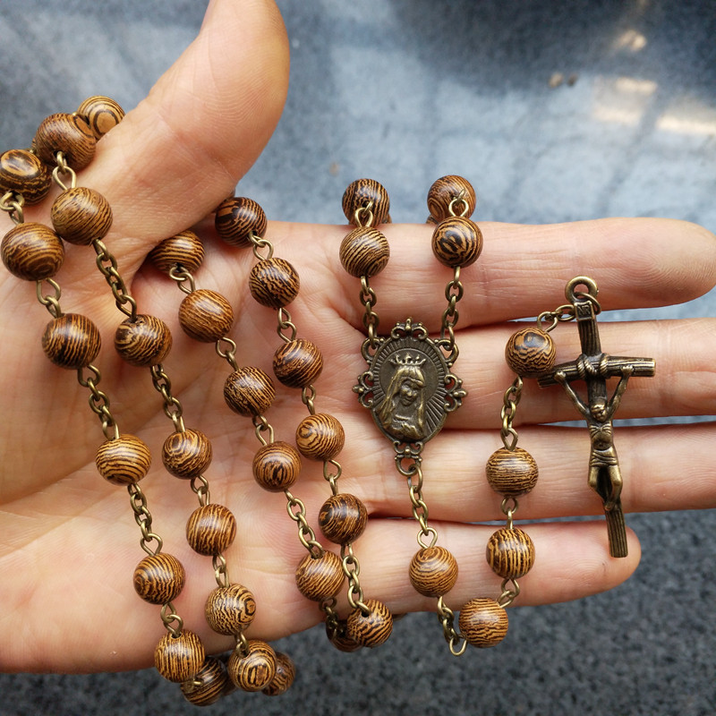 European and American comeback wood beads ancient green cross necklace with long version of pearl necklace male and female pendant fashion trend clothing chain